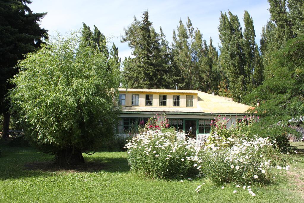 Отель Hosteria De La Patagonia Чиле-Чико Экстерьер фото